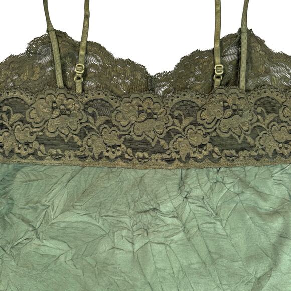 Y2K Lace Trim Cami Top Medium Olive Green 90s Fairy Whimsygoth Retro Camisole - Picture 8 of 14